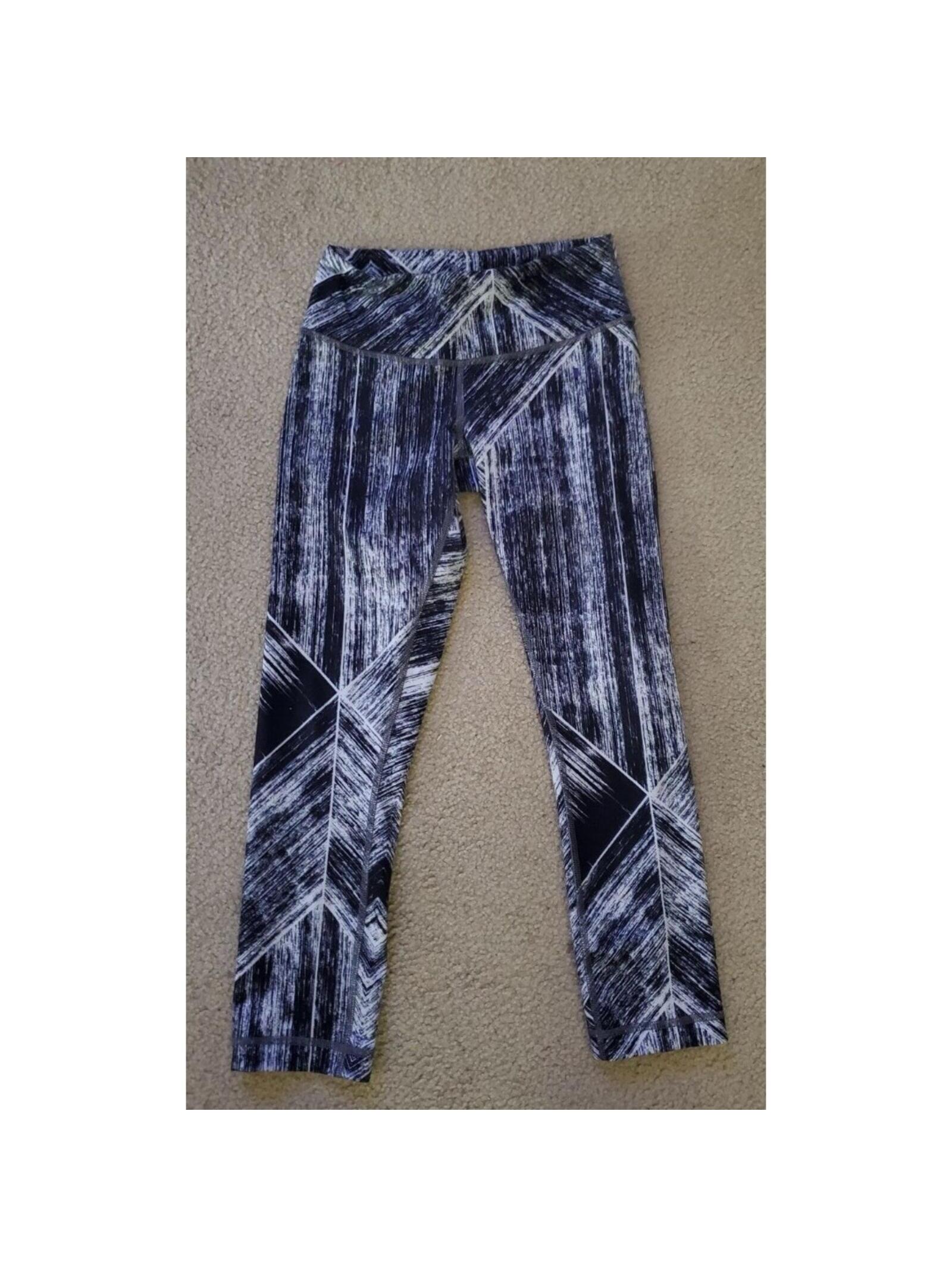 Lululemon Leggings Calf Grey Black Sz 2